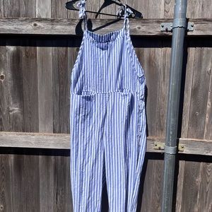 Maternity overalls